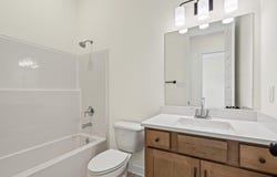 155 HAZEL CREST Dr, Oakland, TN 38060