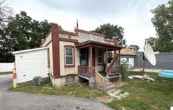 910 B Street, Lincoln, NE 68502