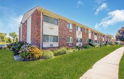 2433 union Boulevard, Islip, NY 11751