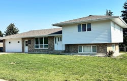 1106 10th Street, Winner, SD 57580