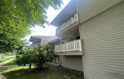 126 Laura Boulevard, Norwich, CT 06360