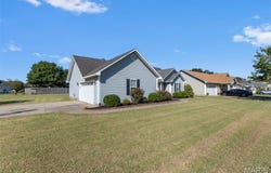 125 Albert Drive, Sikeston, MO 63801