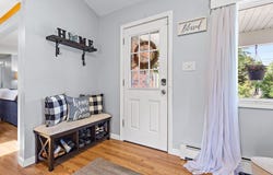 28 Lillian Ter, Dracut, MA 01826