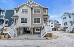 31 Shell Road, Mantoloking, NJ 08738