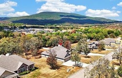 301 Eagle CRST, Poteau, OK 74953