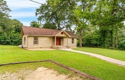 580 E UNIVERSITY Drive, AUBURN, AL 36830