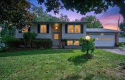 611 Charleston Road, Lansing, MI 48917
