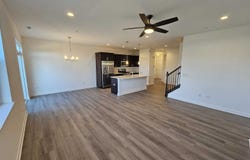 334 N Masters Drive, Addison, IL 60101