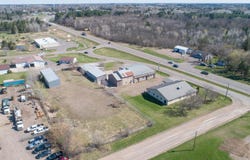 1895 Frontage Road, Mora, MN 55051
