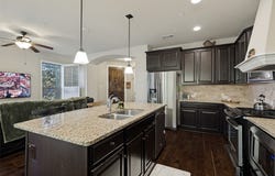 1017 Brook Hollow Drive, Euless, TX 76039