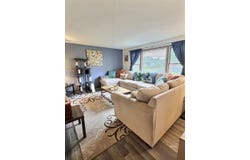 85 E First St, The Plains, OH 45780