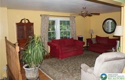 8581 Hensingersville Road, Lower Macungie Twp, PA 18062