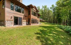 417 N Silver Place, Indian River, MI 49749