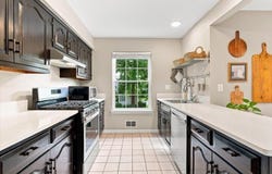 74 Freemont Ct, Franklin Twp., NJ 08873-4708