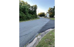 4030 Oakleys Lane, Richmond, VA 23223