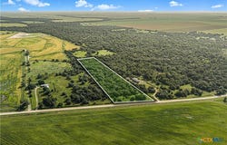 CR 394, El Campo, TX 77437