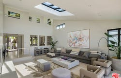 31504 Victoria Point Rd, Malibu, CA 90265