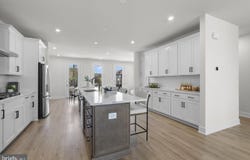 3 PICASSO SQUARE, ASHBURN, VA 20148
