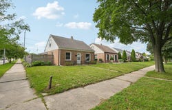531 E Morgan Ave, Milwaukee, WI 53207