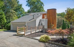 29 Stephens Mill Rd, Mount Olive Twp., NJ 07836