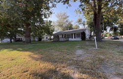 215 E Short Street, Centerville, IA 52544