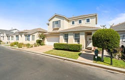 713 W Bordeaux Lane, Clovis, CA 93619