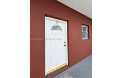 6850 W 16th Dr, Hialeah, FL 33014