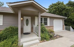 67150 E 260 Road, Grove, OK 74344