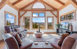 520 Isaac Ln, Bellvue, CO 80512