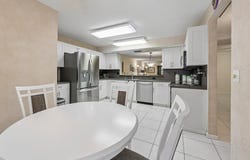 9681 E Sills Dr E, Boynton Beach, FL 33437
