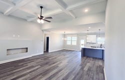 302 Firelight Way, Byron, GA 31008