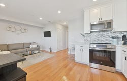 214-216 E Eagle St 5A, Boston, MA 02128