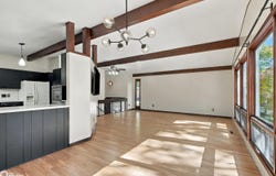156 Crestview Drive, Burlington, IA 52601