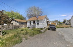 459 Borah Ave, Twin Falls, ID 83301