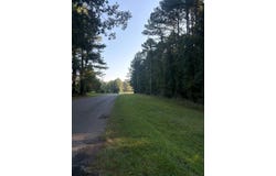 Estes Road, Louisville, MS 39339