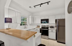 1216 Shadow Ridge Road, Carmel, IN 46280