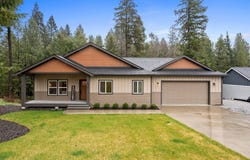 826 Thomas Ln, Newport, WA 99156