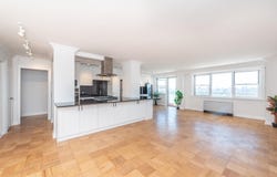 6600 BLVD E, West New York, NJ 07093