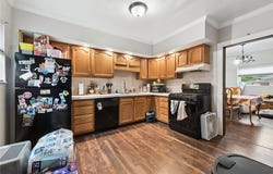 512 Brinwood Ave, Carrick, PA 15227