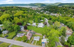 8 Cayuga Drive, Peekskill, NY 10566