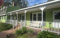 2866 Severn Wharf Road, Hayes, VA 23072