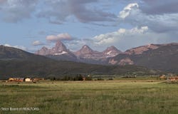 1155 STILLWATER Loop, Tetonia, ID 83452