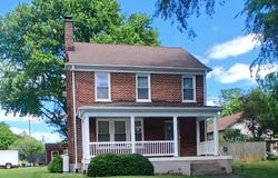 1305 Park St, Bedford, VA 24523