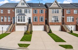 6806 WITTON Circle, GAINESVILLE, VA 20155