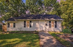 815 PINE Street, Pleasant Hill, MO 64080