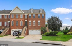 22585 WELBORNE MANOR Square, ASHBURN, VA 20148
