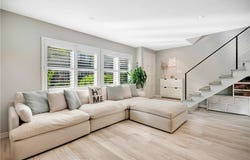 6641 Wilbur Avenue, Reseda, CA 91335