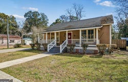 205 W 3rd Street, Woodbine, GA 31569