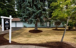 1769 SE BROOKWOOD Ave, Hillsboro, OR 97123