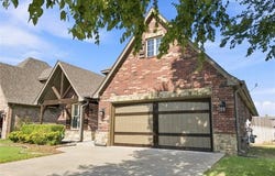 13235 S 68th Avenue E, Bixby, OK 74008